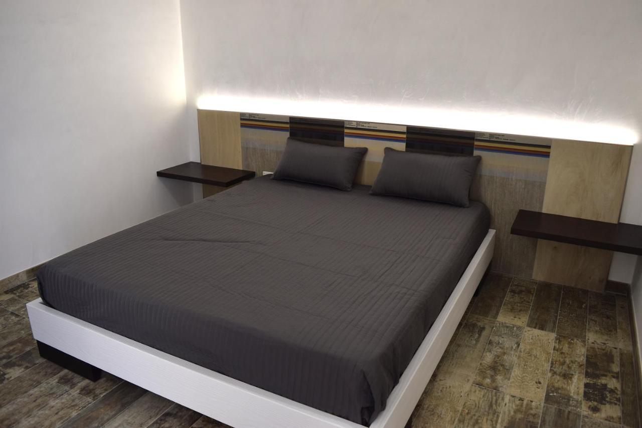 La Suite Negli Orti Lizzanello Exterior foto